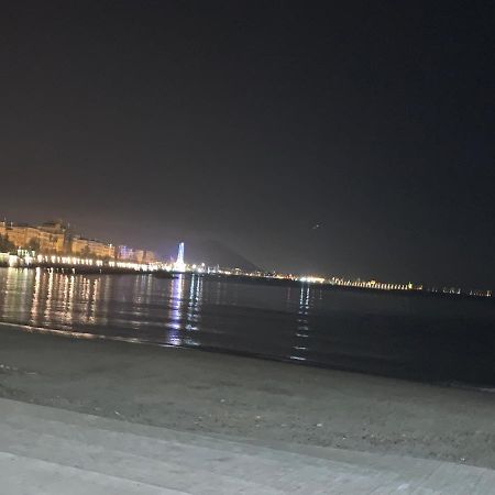 Casa Vacanza "Al Vicolo Delle Colonne" サレルノ エクステリア 写真